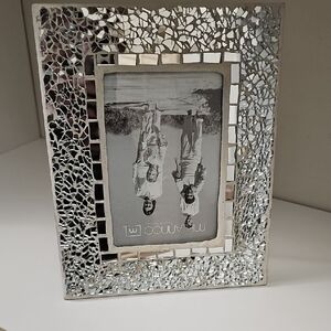 Brand New Heavy Glamorous Silver Mosaic Picture Frame 4x6
